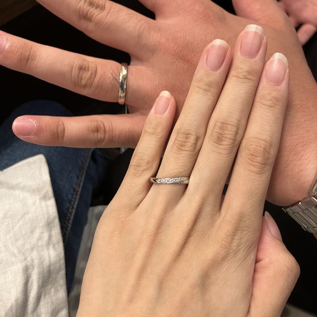 【BRIDGE(ブリッジ)の口コミ】 ダイヤモンドがどの指輪もキラキラで綺麗でした。
ダイヤモンドが別に特別…