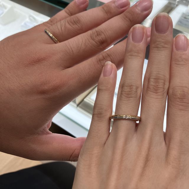 【festaria VOYAGE(フェスタリア ボヤージュ)の口コミ】 コンビネーションリングで探していました。ミル打ちにも興味があり、こち…