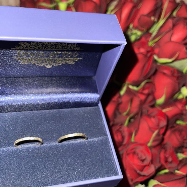 【towa et toi(トワエトワ)の口コミ】 とにかくほかと被らない物がよくてシャンパンゴールドは絶対と決めていて…