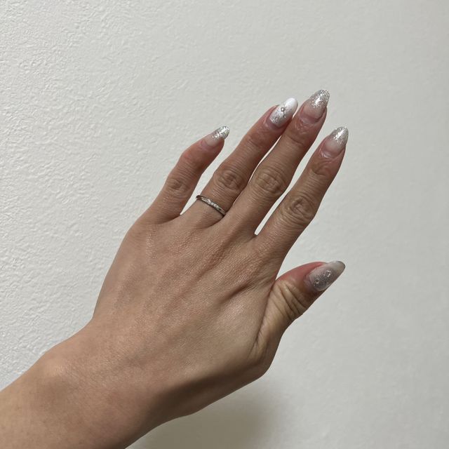 【アイプリモ(I-PRIMO)の口コミ】 デザインがシンプルで、なおかつペア性があるもの。女性のダイヤが派手す…