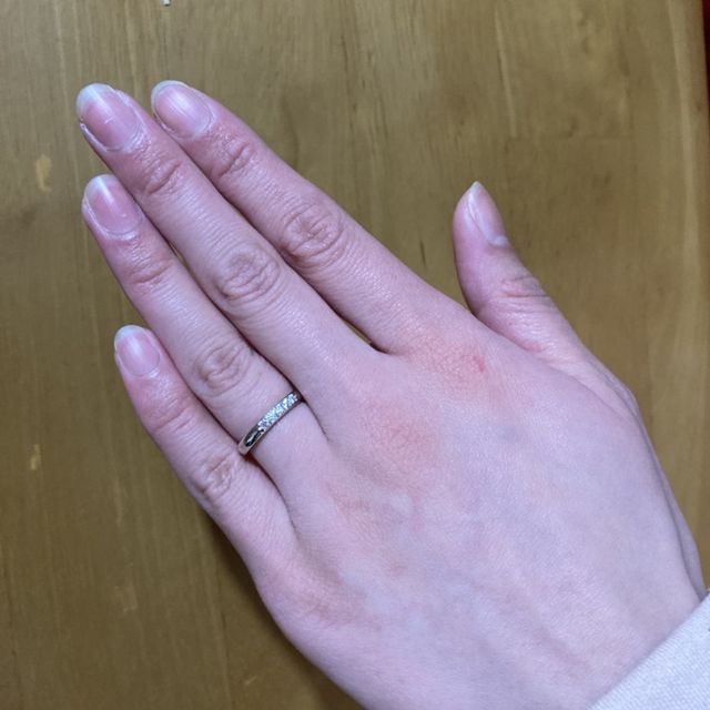 【アイプリモ(I-PRIMO)の口コミ】 長年付けるものなので、シンプルなデザインがいいと思ったのでプラチナで…