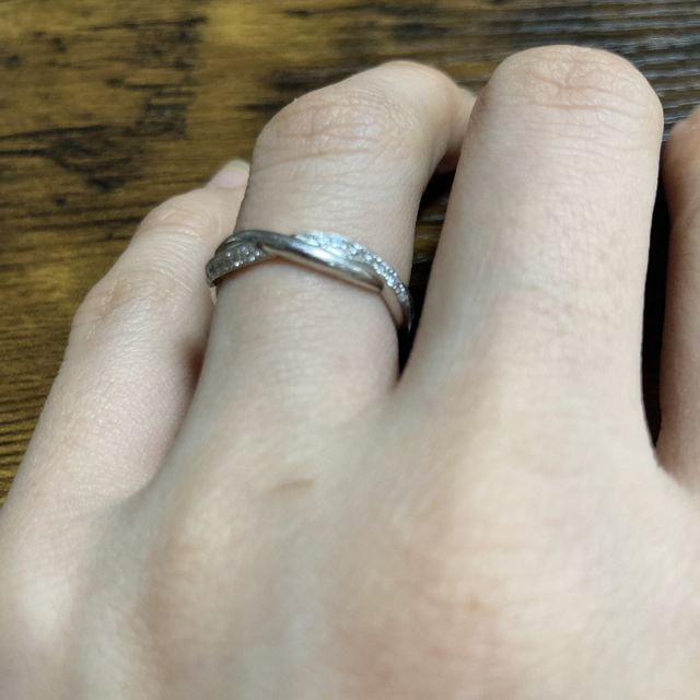 【ラザール ダイヤモンド(LAZARE DIAMOND)の口コミ】 下見で様々なブランドのwebサイトを拝見していたところ、こちらのデザイン…