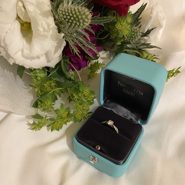 【ティファニー(Tiffany & Co.)の口コミ】 サプライズで購入してくれたので以下のコメントは、夫に聞いた内容です。
…