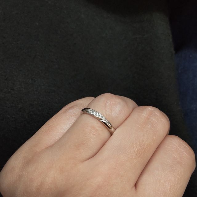 【エクセルコダイヤモンド(EXELCO DIAMOND)の口コミ】 宝石が好きなので、手元を見たときにキラキラして見えるものを選びました…