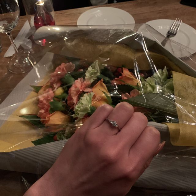 【アイプリモ(I-PRIMO)の口コミ】 他のブランドもみましたが、価格が予算内でありながらデザインも凝ったも…