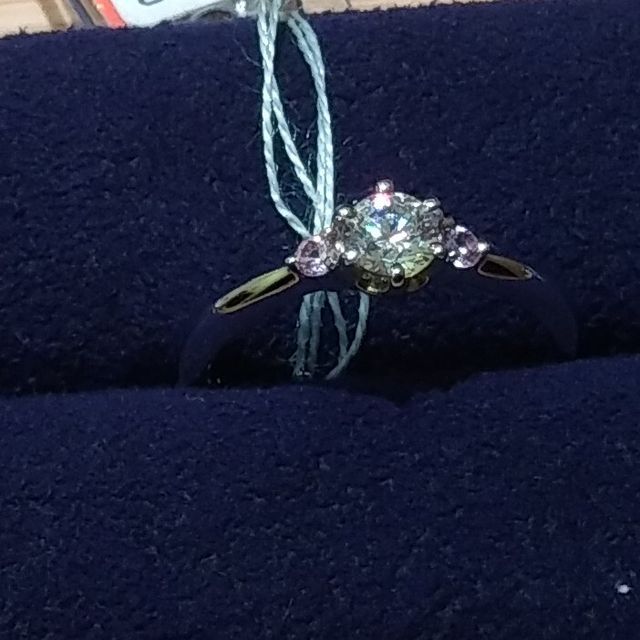 【BIJOUPIKO(ビジュピコ)の口コミ】 デザインが豊富で他人と被りづらいので、特別感があります。リングだけで…