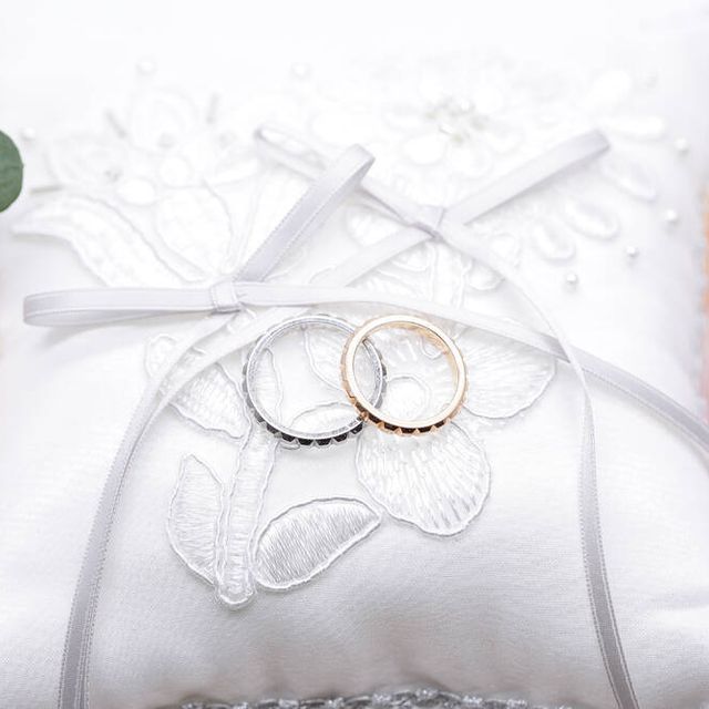 【ブシュロン(BOUCHERON)の口コミ】 ダイヤなしでも存在感がある指輪を探していたところ、試着してデザインに…