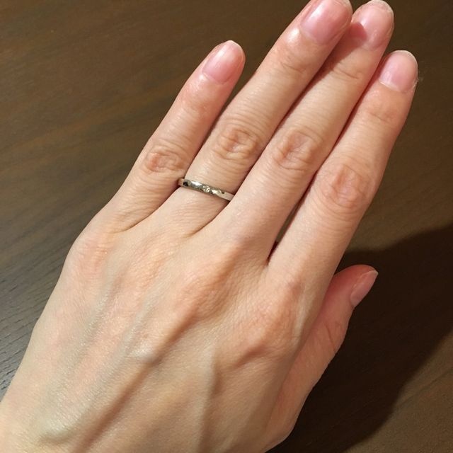 【カルティエ(Cartier)の口コミ】 婚約指輪がバレリーナだったので、カルティエ以外は考えなかった。
ストレ…