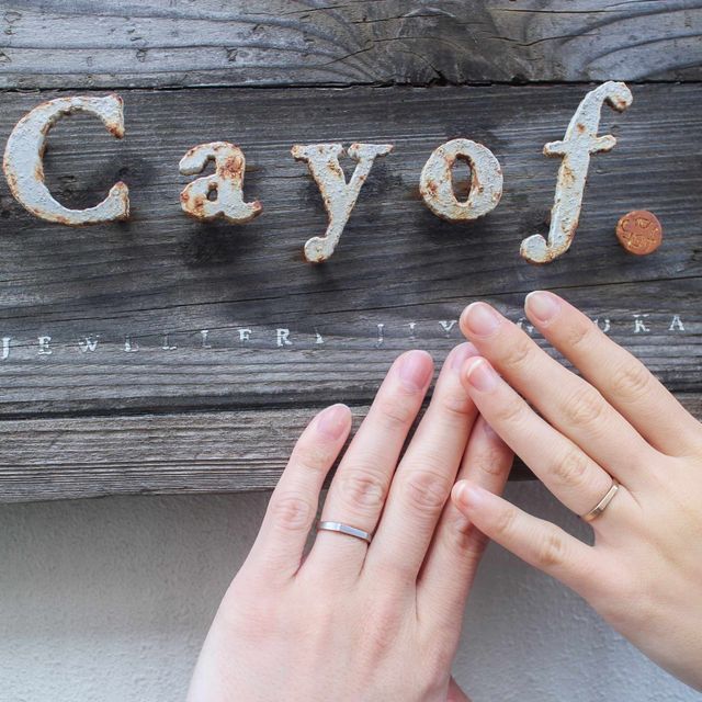 【Cayof(カヨフ)の口コミ】 いくつかデザインを見せていただき、あまり見ない印台がついてるものを選…