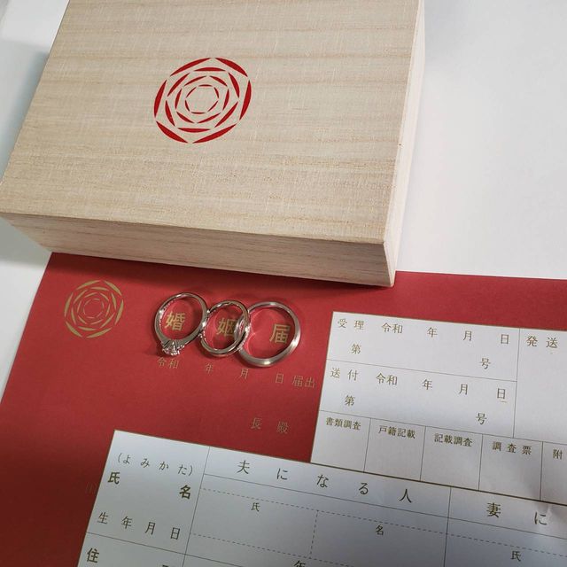 【出雲結(いずもゆい)の口コミ】 二人が暮らし、出会った場所が出雲だったので、出雲にちなんだ指輪にした…