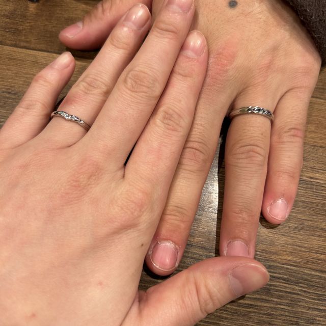 【ケイウノ ブライダル(K.UNO BRIDAL)の口コミ】 デザインと作品で決めました。2人ともディズニーのアラジンが好きなので見…