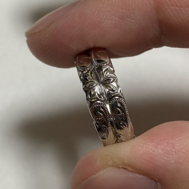 【Local Brand(ローカルブランド)の口コミ】 お互いハワイが好きで、指輪はハワイアンジュエリーが良いと決めていまし…