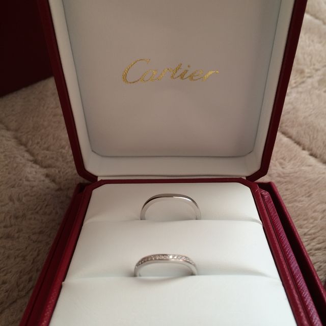【カルティエ(Cartier)の口コミ】 結婚指輪を探し始めた当初から、カルティエの指輪が希望ではありましたが…