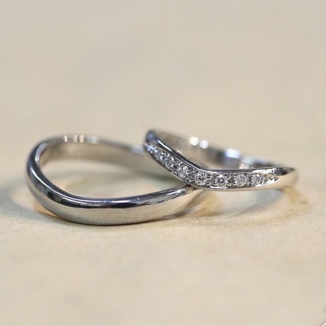 【ジュエリー工房 YAMAMOTOの口コミ】 ブランドではなく自分達のオリジナルの指輪を作りたいと思い
、友人からの…