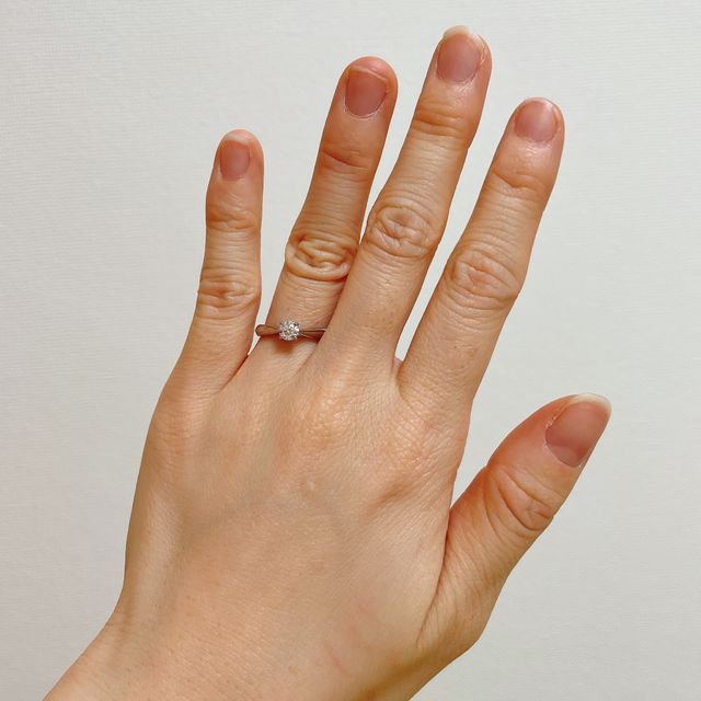 【ラザール ダイヤモンド(LAZARE DIAMOND)の口コミ】 3店舗目で訪問しました。デザインが好みなうえ着け心地が良く、そしてダイ…