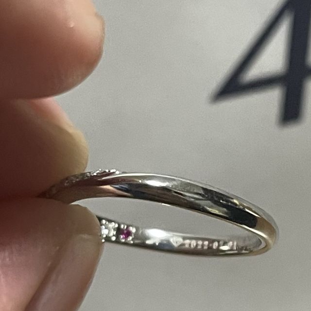 【4℃ BRIDAL(ヨンドシーブライダル)の口コミ】 もともとシンデレラが好きなので何かモチーフになっている物を買えたらい…