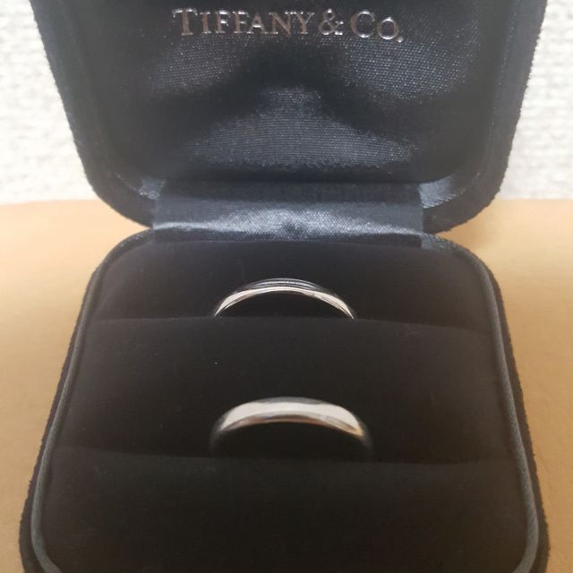 【ティファニー(Tiffany & Co.)の口コミ】 シンプルな指輪を探していました。理由は、医療の仕事をしていますので邪…