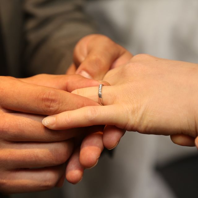 【Cayof(カヨフ)の口コミ】 一生身に付けるものなので、お互いのイメージを伝え、デザインを描いてい…