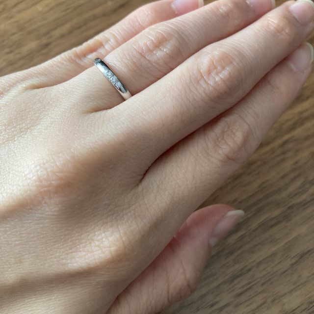 【ラザール ダイヤモンド(LAZARE DIAMOND)の口コミ】 長く使うものなので、シンプルなデザインにしようと夫と話していました。…