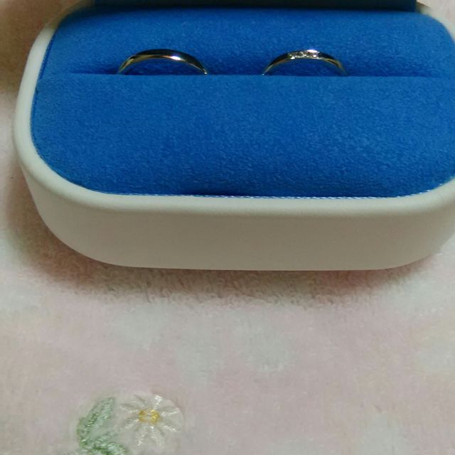 【銀座ダイヤモンドシライシの口コミ】 シンプルで仕事中や日常生活で付けていても嫌みのないデザインを探しまし…