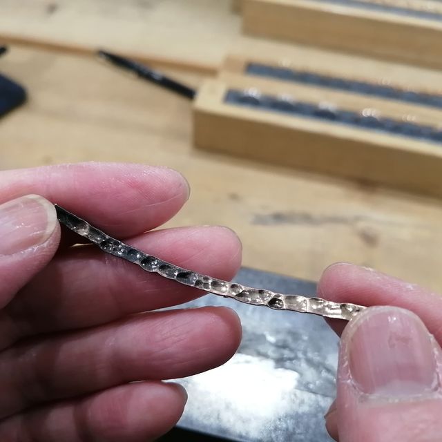 【鎌倉彫金工房の口コミ】 来店前に、ある程度決めていたのですが、お店で実際に触れて比較したら、…