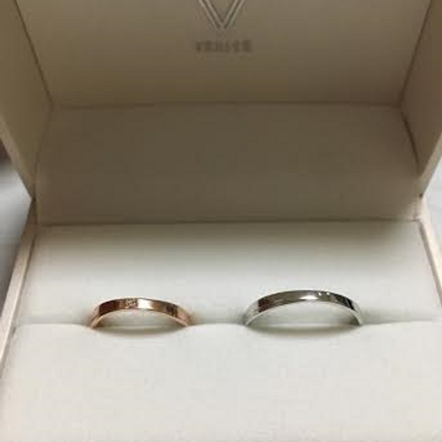 【VERITE(ベリテ)の口コミ】 自分の一番好きな（肌に合う）色のピンクゴールドと男性用のシルバーがペ…