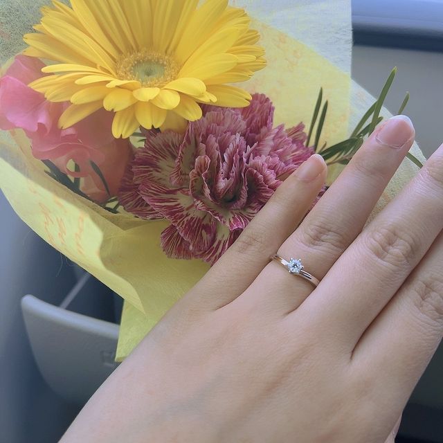 【ケイウノ ブライダル(K.UNO BRIDAL)の口コミ】 デザインがシンプルかつおしゃれで可愛らしいものを探しており、イメージ…