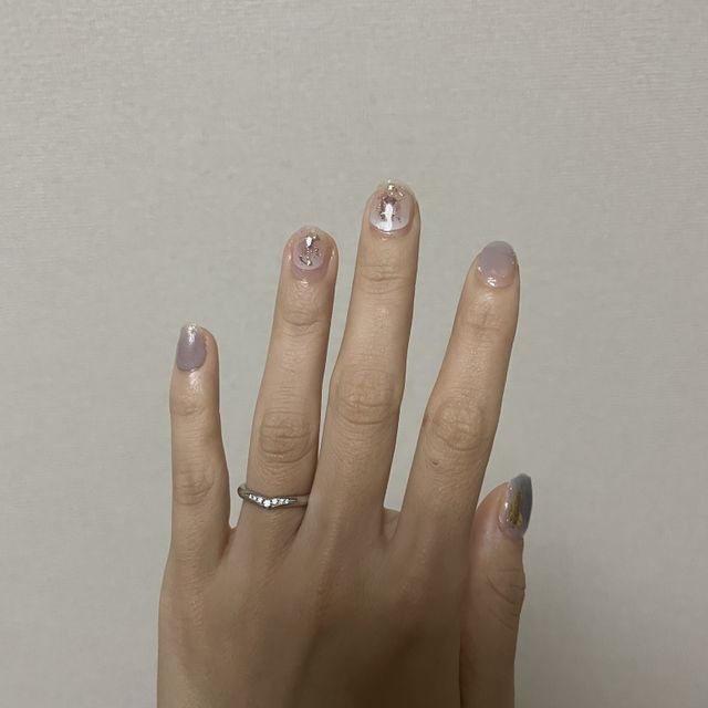 【銀座ダイヤモンドシライシの口コミ】 とてもダイヤがキラキラしていたのに惹かれました。また、他のブランドで…