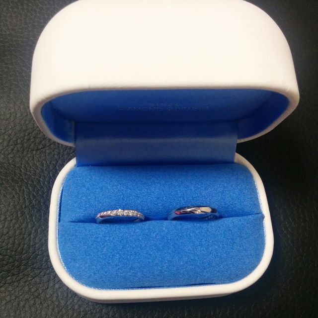 【銀座ダイヤモンドシライシの口コミ】 たくさんの選択がある中で決め手になったのは、
流れるようなダイヤモンド…