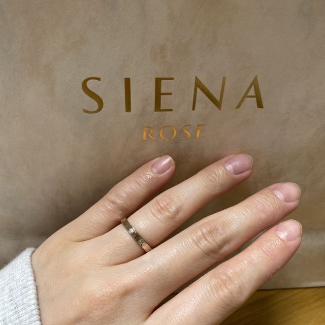 【SIENAROSE(シエナロゼ)の口コミ】 デザインも沢山あるのと、価格帯がそのまで高くなかったのが購入の決め手…