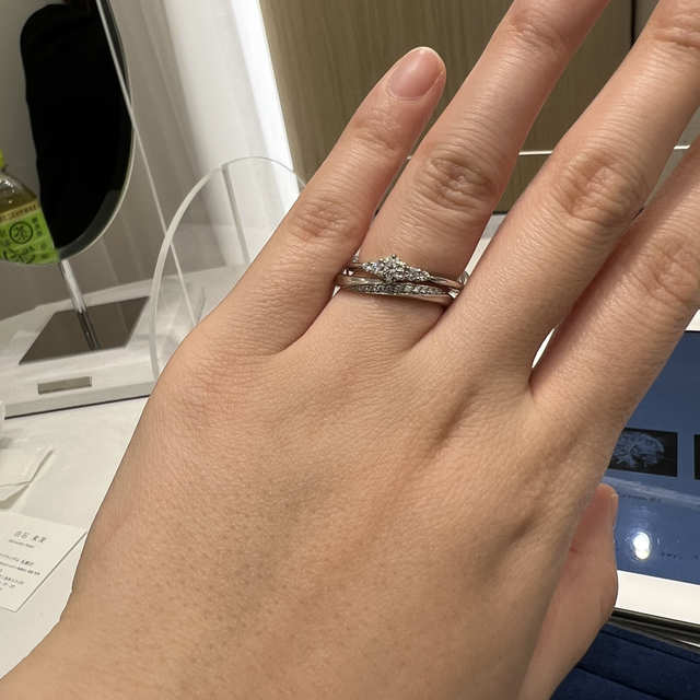 【俄(にわか)の口コミ】 男性ものは、シンプルであり、プラチナであまり太くないダイプの指輪が好…