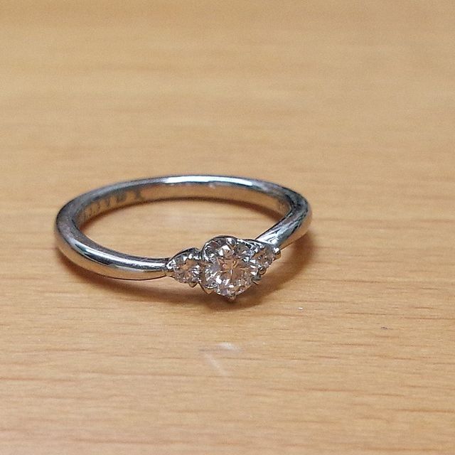 【アイプリモ(I-PRIMO)の口コミ】 予算にあった価格の中で、デザイン性が気に入り購入に至りました。特に大…