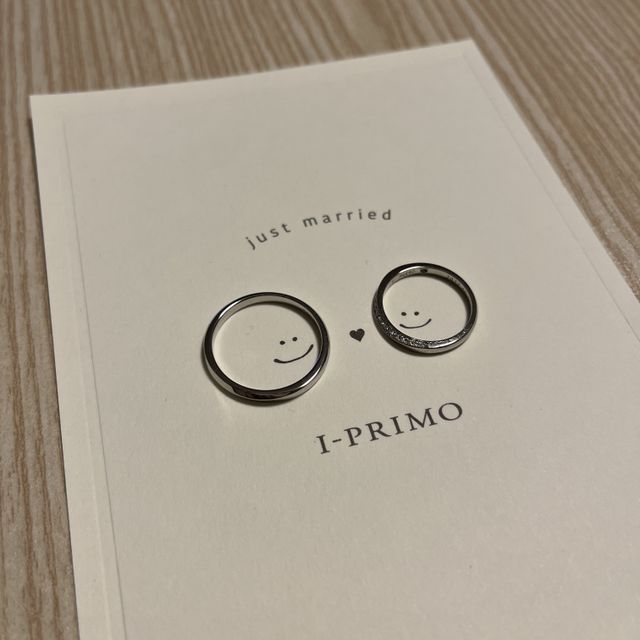 【アイプリモ(I-PRIMO)の口コミ】 デザインはシンプルなものにすると決めていました。
店内のショーケースを…