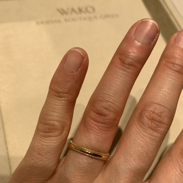 【和光ブライダルブティックギンザの口コミ】 かわいらしいデザインがたくさんありました。ミルグレインで見ても細かい…