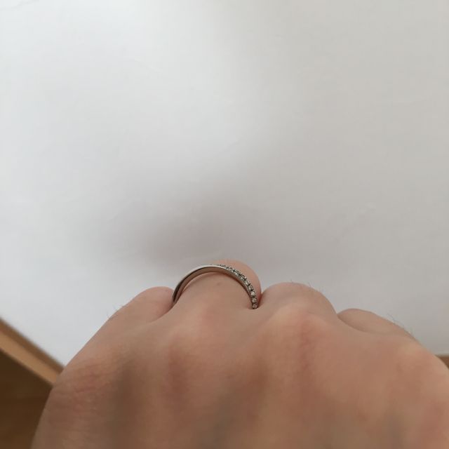 【銀座ダイヤモンドシライシの口コミ】 最初婚約指輪をいただいた時にダイヤモンドシライシさんの物でした。その…