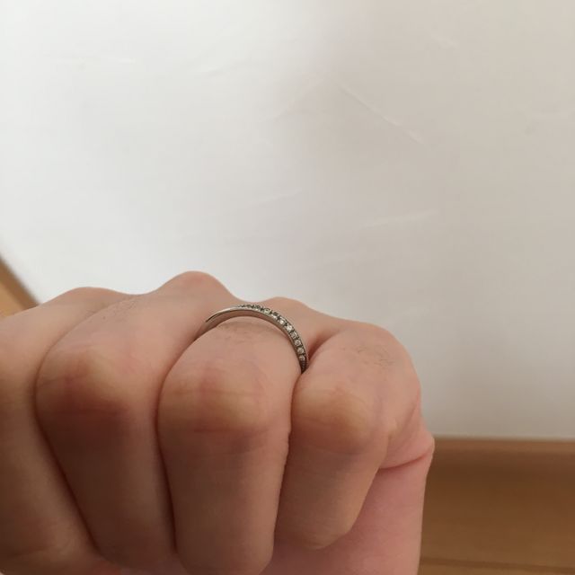 【銀座ダイヤモンドシライシの口コミ】 最初婚約指輪をいただいた時にダイヤモンドシライシさんの物でした。その…