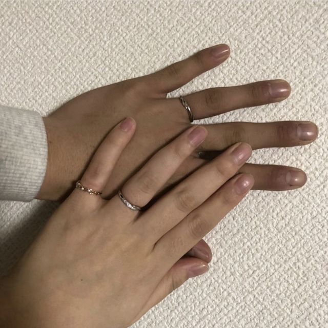 【ジュエリーツツミ(JEWELRY TSUTSUMI)の口コミ】 女性の指輪だけ、ダイアモンドがはいっています。若くして指輪を購入した…