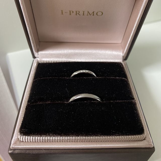 【アイプリモ(I-PRIMO)の口コミ】 シンプルなものが良かったが、少し個性も出したくて男性側の質感を少し変…