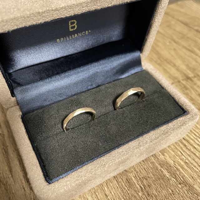【BRILLIANCE+(ブリリアンスプラス)の口コミ】 デザインを重視して選びました。他社製品ではプラチナやゴールド、ピンク…