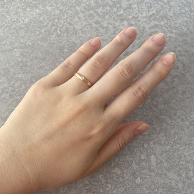 【俄(にわか)の口コミ】 「ゴールドに変更できるもの」ではなく、もともとがゴールドのものとして…