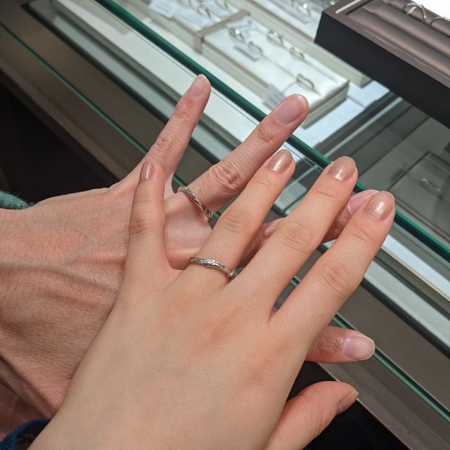 【アイプリモ(I-PRIMO)の口コミ】 基本的に既製品のみの販売のお店ですが、種類が本当に豊富です。華奢だっ…