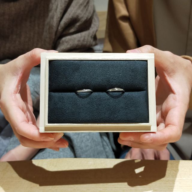【出雲結(いずもゆい)の口コミ】 和の雰囲気のある結婚指輪を探していて、たどり着きました。出雲の土地柄…