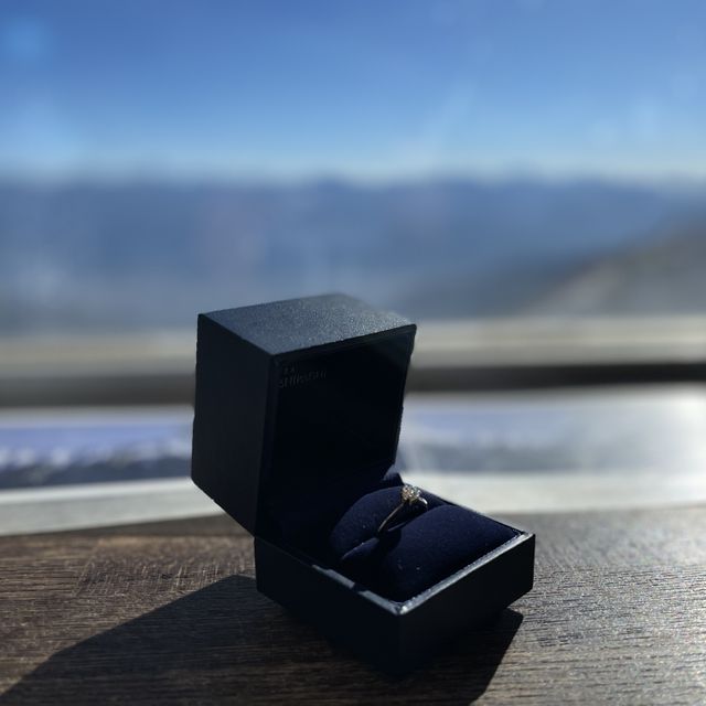 【銀座ダイヤモンドシライシの口コミ】 シンプルかつ、可愛い！！
ダイヤの質がいい、アフターフォローがしっかり…