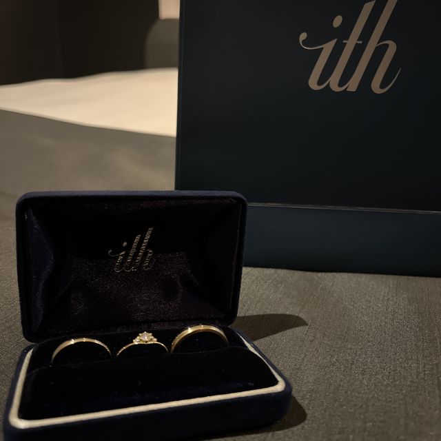 【ith(イズ)の口コミ】 一本一本職人さんによる手作りで、自分たちだけのオリジナルの指輪ができ…