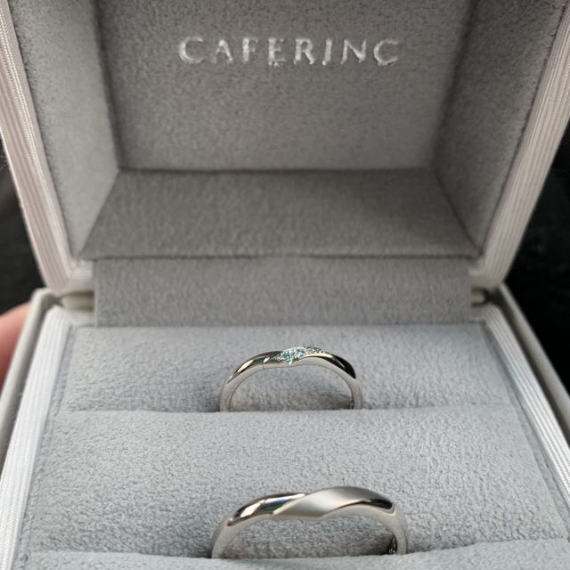 【CAFERING(カフェリング)の口コミ】 もともと2人でペア感のある指輪がいいねという話をしていました。そこで候…