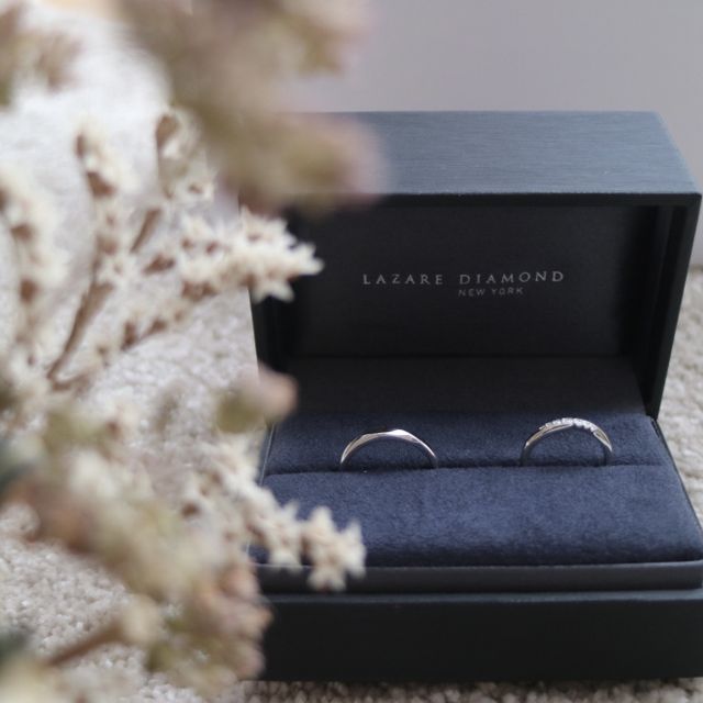 【ラザール ダイヤモンド(LAZARE DIAMOND)の口コミ】 いくつか迷っていましたが、付けた時のフィット感と指がすらっとして見え…