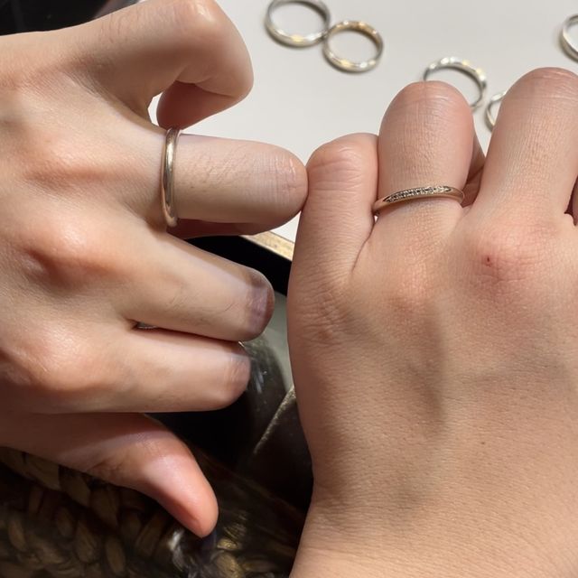 【杢目金屋(もくめがねや)の口コミ】 指輪はフルオーダーで注文できます。指輪のカラーリングを選べることで自…