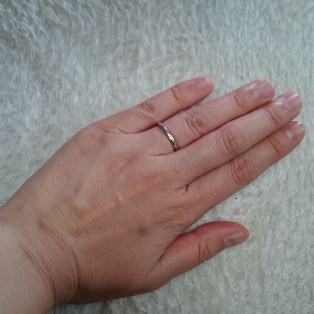 【ブルガリ(BVLGARI)の口コミ】 結婚指輪は、毎日身につけるものなので、丈夫かつ上品なものが良いと思い…