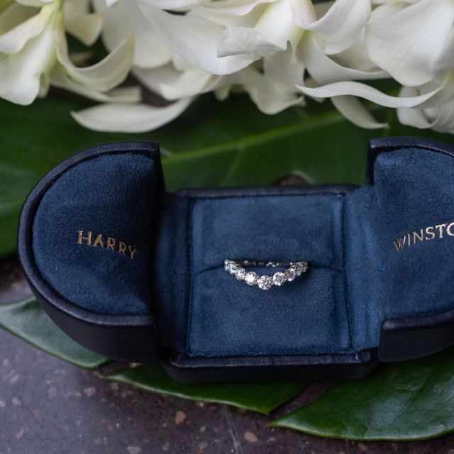 【ハリー・ウィンストン(Harry Winston)の口コミ】 定番のダイヤの婚約指輪よりも、エタニティーリングの方が日常で出番が多…
