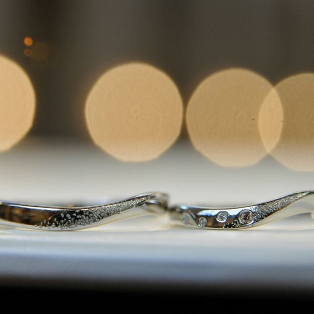 【JEWELRY  KAMATA(ジュエリーかまた)の口コミ】 高級ブランドの物が欲しい訳ではなく、自分達が気に入った形の指輪を購入…